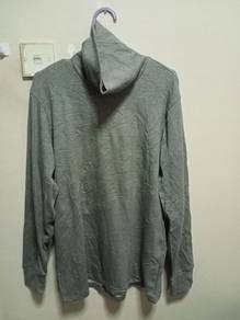 uniqlo turtle long sleeve shirt