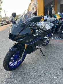Yamaha R15