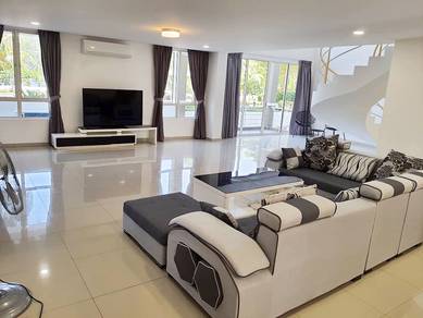 Condominium For Sale in Putra Marine