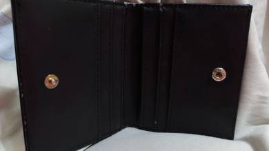 charles and keith wallet
