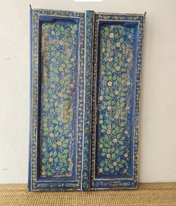 Hand-painted old window wall deco