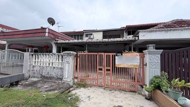 2-storey Terraced House For Sale in Banting,SGR