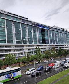 Condominium For Rent in Sutera Avenue The Residences