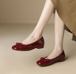 flat shoes