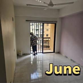 Condominium For Rent in Taman Desa Relau 2