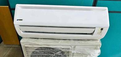1hp york aircond wall mounted L982