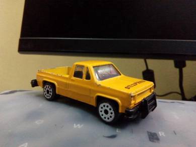 Vintage Motormax 1978 Chevrolet C10 Truck