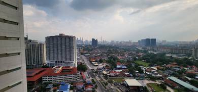 Service Residence For Rent in Kenwingston Platz