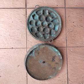 Antique Acuan Kuih Tembaga Antik 10" 2.9kg Vintage