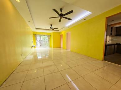 Apartment For Sale in Lakeview Apartments