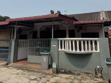 1-storey Terraced House For Sale in Bachang,MLK