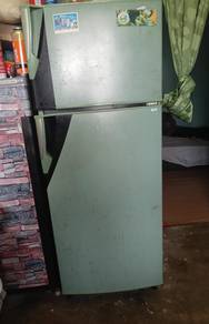 peti ais untk di jual