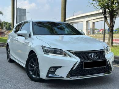 2013 Lexus CT 200 h F-SPORT (HYBRID)