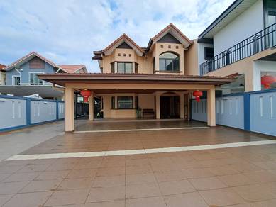 Semi-Detached House For Sale in Sri Petaling,KUL
