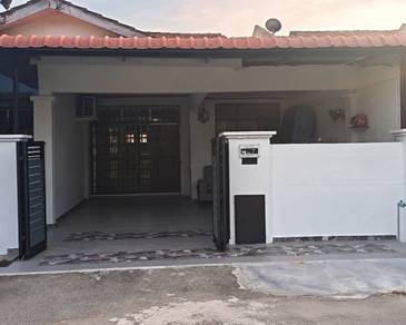 1-storey Terraced House For Sale in Bukit Katil,MLK
