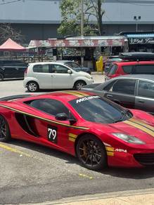 McLaren MP4-12C in KLCC, KUL