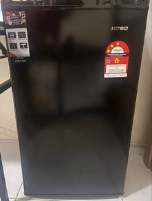 Mini Fridge / Refrigerator / Peti Sejuk