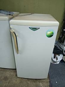 peti sejuk 1 pintu Toshiba elok lagi 