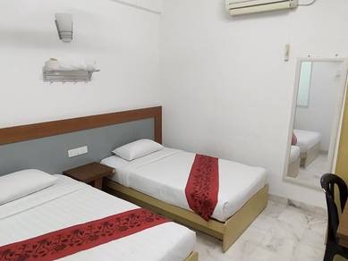 Flat For Sale in Wisma Pantai