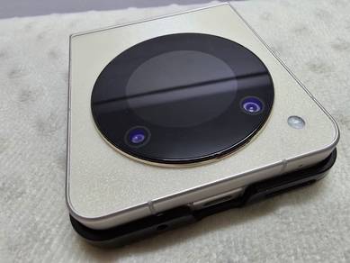 Nubia Flip 5G 
