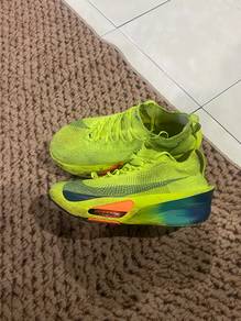 kasut nike alpha fly