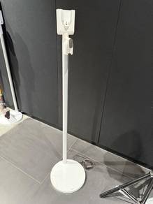 Dyson vacuum cleaner stand charger