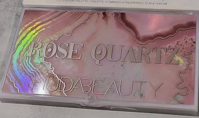 Huda Beauty Rose Quartz Eyeshadow