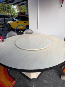meja makan marble