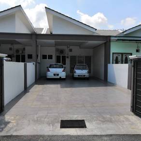 Art D' Lumut Homestay