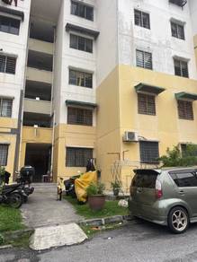 Apartment For Sale in Pangsapuri Sri Meranti