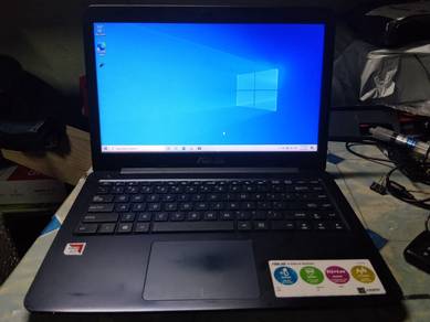 Laptop asus E402B amd