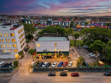 Shop lot For Sale in Puchong,SGR