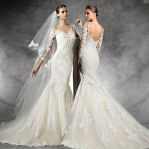 White fishtail wedding bridal dress gown RB1707