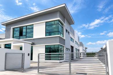 Warehouse / Factory For Sale in Gelang Patah,JHR