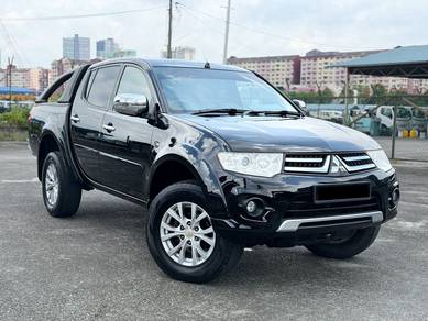 Mitsubishi Triton VGT GS in Petaling Jaya, SGR