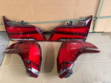 Toyota ALPHARD 18/22 sequential TAILLAMP set chome