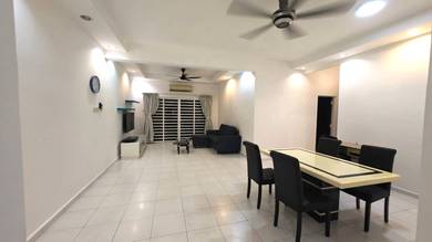Condominium For Sale in One World 2 (1-Sky)