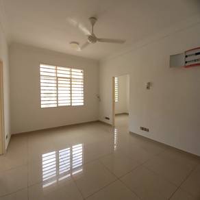 Apartment For Rent in Pangsapuri Seri Angsana
