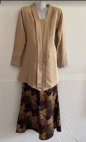 Baju Kebaya Moden Kain Corak Batik kanak-kanak