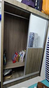 Wardrobe Almari Baju