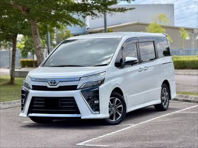 Toyota Voxy ZS KIRAMEKI III in Johor Bahru, JHR