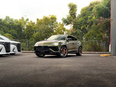 Lamborghini Urus PERFORMANTE in Senai, JHR
