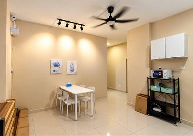 Condominium For Rent in Impian Meridian