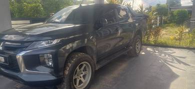 Mitsubishi Triton VGT PREMIUM in Tanah Merah, KTN