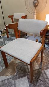 side chair