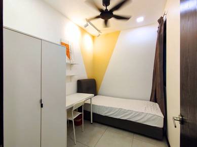 Room in Ampang, KUL