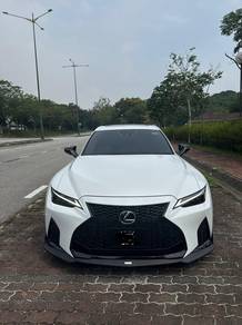 Lexus IS 300 F SPORT MODE BLACK in Shah Alam, SGR