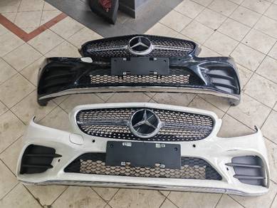 MERCEDES W205 C300 FRONT BUMPER Original