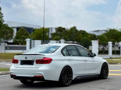 BMW 330e 30E M SPORT (CKD) in Johor Bahru, JHR