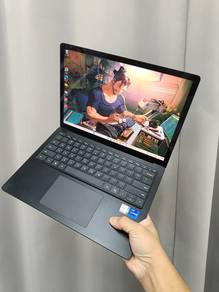 Microsoft Surface Laptop 3 2K display screen !
